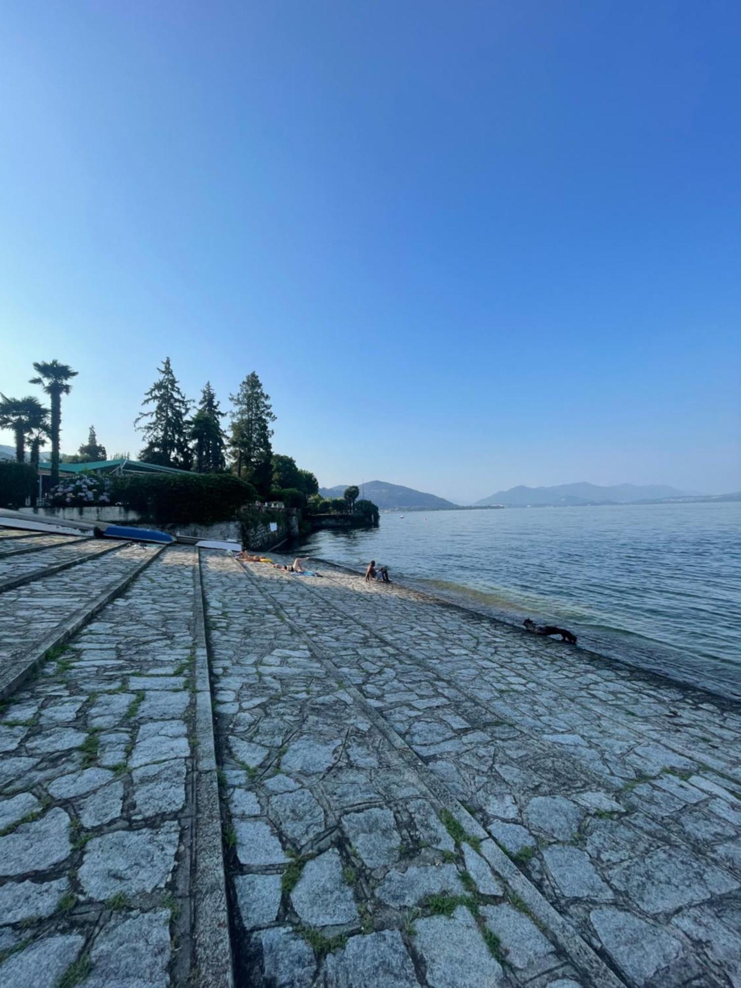 Appartamento Sul Lago - Meina Exterior foto